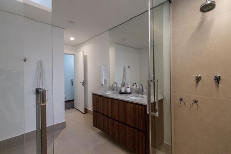 Apartamento à venda com 270m², 3 quartos e 2 vagas