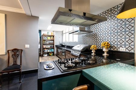 Apartamento à venda com 270m², 3 quartos e 2 vagas