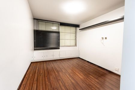Apartamento à venda com 270m², 3 quartos e 2 vagas