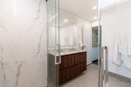 Apartamento à venda com 270m², 3 quartos e 2 vagas