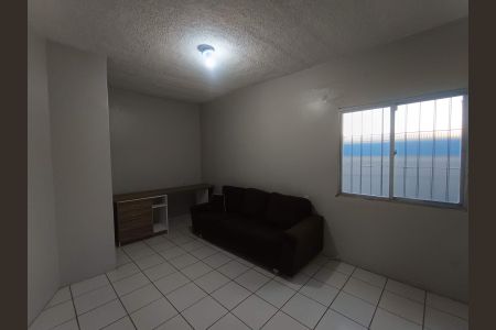 Sala de apartamento para alugar com 3 quartos, 60m² em Navegantes, Porto Alegre