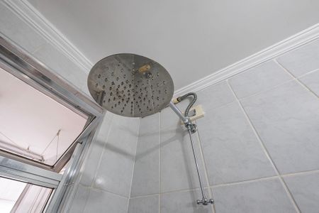 Banheiro de apartamento à venda com 1 quarto, 40m² em Jardim Paulista, São Paulo
