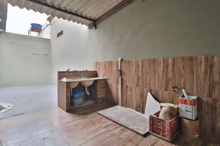 Casa para alugar com 65m², 2 quartos e 2 vagasÁrea de Serviço