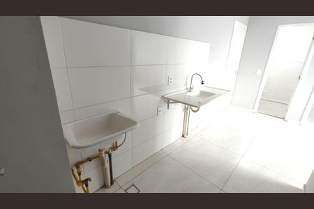 Apartamento para alugar com 40m², 2 quartos e 1 vaga Apartamento para alugar com 40m², 2 quartos e 1 vagaCozinhe e área de serviço
