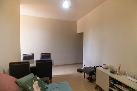 Apartamento à venda com 50m², 1 quarto e sem vaga Apartamento à venda com 50m², 1 quarto e sem vagaSala