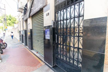 Apartamento à venda com 50m², 1 quarto e sem vaga Apartamento à venda com 50m², 1 quarto e sem vagaPlaquinha