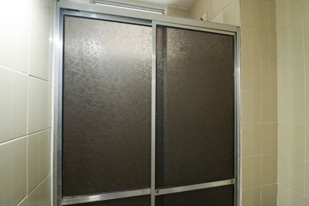 Apartamento à venda com 50m², 2 quartos e 1 vaga Apartamento à venda com 50m², 2 quartos e 1 vagaBanheiro