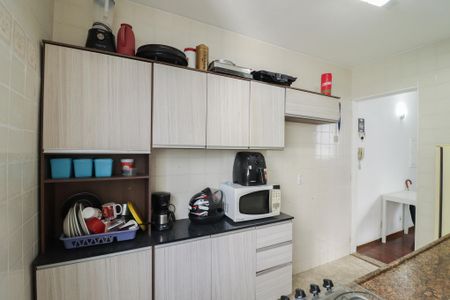 Apartamento à venda com 50m², 2 quartos e 1 vaga Apartamento à venda com 50m², 2 quartos e 1 vagaCozinha e Área de Serviço
