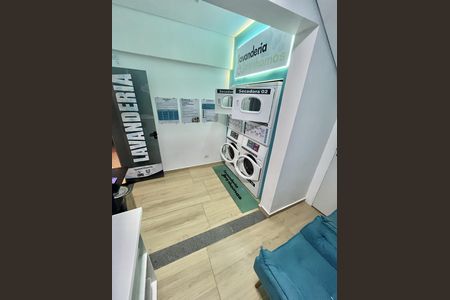 Apartamento à venda com 69m², 3 quartos e 2 vagas Apartamento à venda com 69m², 3 quartos e 2 vagasÁrea externa