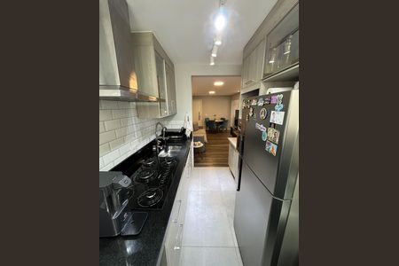 Apartamento à venda com 69m², 3 quartos e 2 vagas Apartamento à venda com 69m², 3 quartos e 2 vagasCozinha
