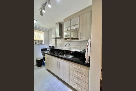 Apartamento à venda com 69m², 3 quartos e 2 vagas Apartamento à venda com 69m², 3 quartos e 2 vagasCozinha