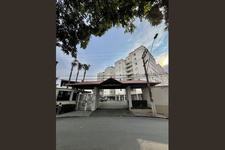 Apartamento à venda com 69m², 3 quartos e 2 vagas Apartamento à venda com 69m², 3 quartos e 2 vagasÁrea externa