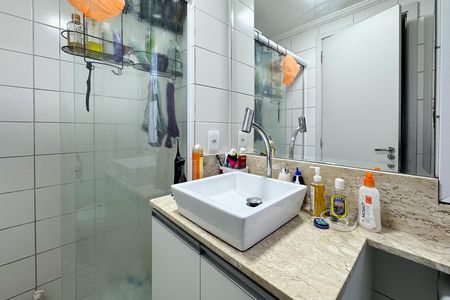 Apartamento para alugar com 59m², 3 quartos e 1 vaga Apartamento para alugar com 59m², 3 quartos e 1 vagaBanheiro Social