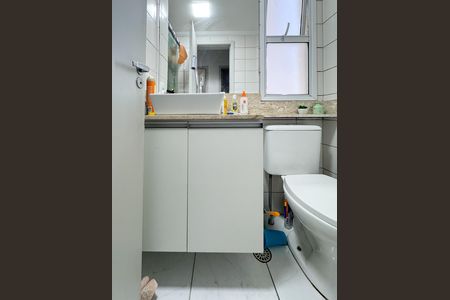 Apartamento para alugar com 59m², 3 quartos e 1 vaga Apartamento para alugar com 59m², 3 quartos e 1 vagaBanheiro Social