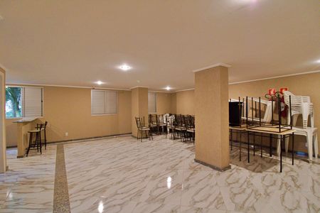 Apartamento para alugar com 73m², 3 quartos e 1 vagaÁrea comum - Salão de festas