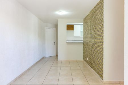 Sala de apartamento para alugar com 3 quartos, 73m² em Vila Suzana, São Paulo