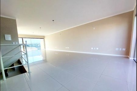 Casa para alugar com 208m², 1 quarto e 2 vagasQuarto