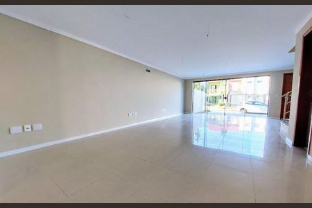 Casa para alugar com 208m², 1 quarto e 2 vagasQuarto