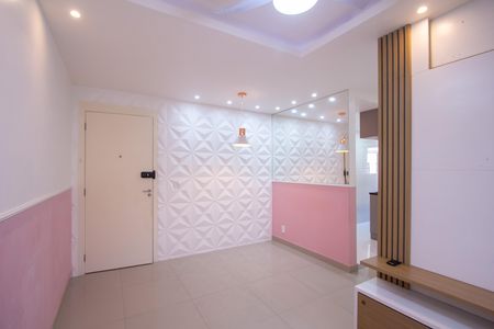 Sala de apartamento para alugar com 2 quartos, 55m² em Neves, São Gonçalo