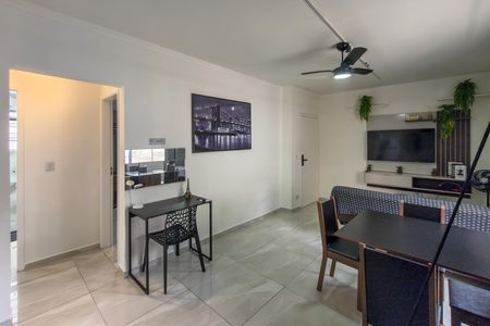 Apartamento para alugar com 80m², 2 quartos e 1 vaga Apartamento para alugar com 80m², 2 quartos e 1 vagaSala