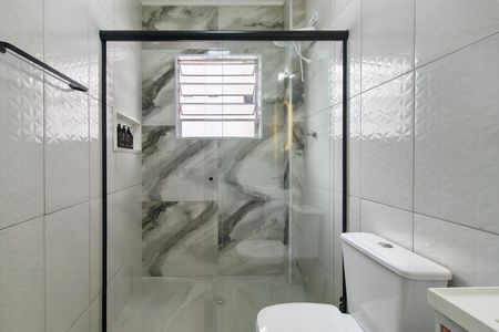 Apartamento para alugar com 80m², 2 quartos e 1 vaga Apartamento para alugar com 80m², 2 quartos e 1 vagaBanheiro