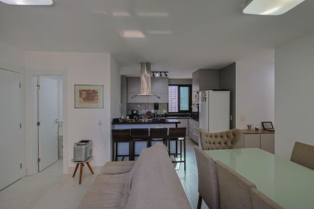 Apartamento à venda com 71m², 2 quartos e 2 vagas
