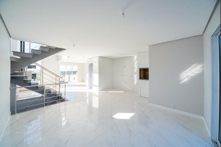 Casa de condomínio para alugar com 220m², 3 quartos e 4 vagas Casa de condomínio para alugar com 220m², 3 quartos e 4 vagasCozinha