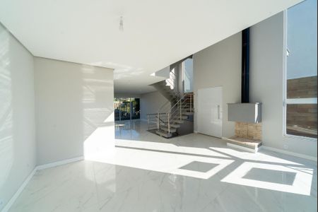 Sala de casa de condomínio para alugar com 3 quartos, 220m² em Mário Quintana, Viamão