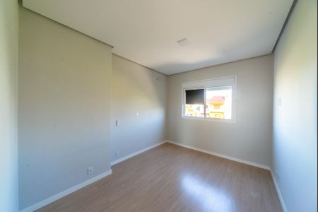 Casa de condomínio para alugar com 220m², 3 quartos e 4 vagas Casa de condomínio para alugar com 220m², 3 quartos e 4 vagasSuíte 3