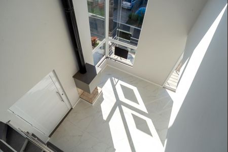 Casa de condomínio para alugar com 220m², 3 quartos e 4 vagas Casa de condomínio para alugar com 220m², 3 quartos e 4 vagasDetalhe da cozinha