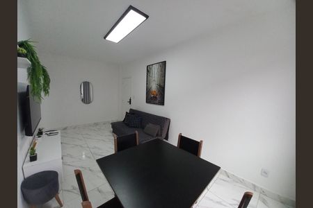 Sala de apartamento para alugar com 1 quarto, 50m² em Catiapoã, São Vicente