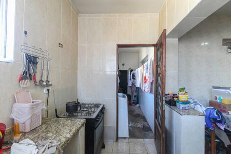 Casa à venda com 5 quartos, 192m² em São Lucas, São Paulo