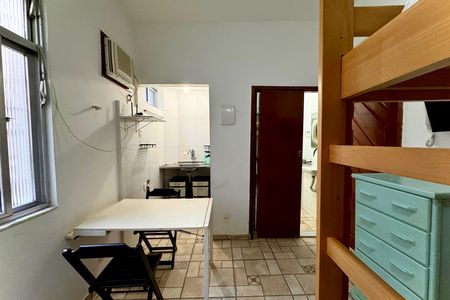 Sala/Quarto de apartamento para alugar com 1 quarto, 17m² em Lapa, Rio de Janeiro