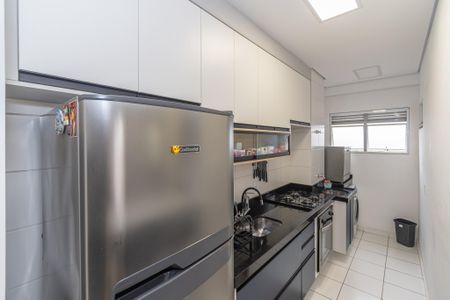 Apartamento para alugar com 57m², 2 quartos e 1 vaga Apartamento para alugar com 57m², 2 quartos e 1 vagaCozinha e Área de Serviço
