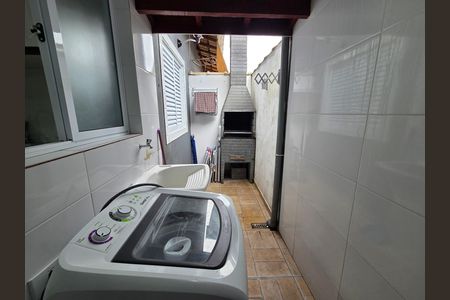 Casa de condomínio para alugar com 70m², 2 quartos e 1 vaga Casa de condomínio para alugar com 70m², 2 quartos e 1 vagaÁrea de Serviço
