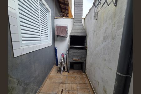 Churrasqueira de casa de condomínio para alugar com 2 quartos, 70m² em Princesa, Praia Grande