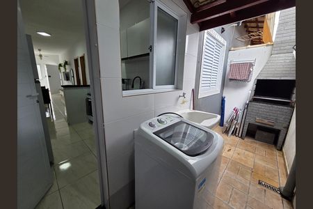 Área de Serviço de casa de condomínio para alugar com 2 quartos, 70m² em Princesa, Praia Grande