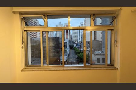 Vista da Sala de apartamento para alugar com 2 quartos, 70m² em Liberdade, São Paulo
