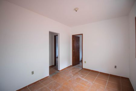 Sala de casa para alugar com 2 quartos, 70m² em Barro Vermelho, São Gonçalo
