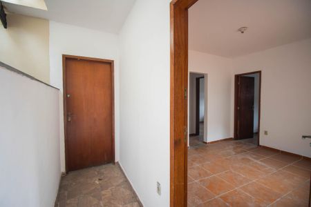 Casa para alugar com 70m², 2 quartos e sem vagaVaranda
