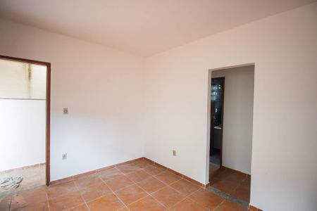 Sala de casa para alugar com 2 quartos, 70m² em Barro Vermelho, São Gonçalo