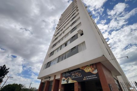 Apartamento para alugar com 87m², 2 quartos e sem vaga
