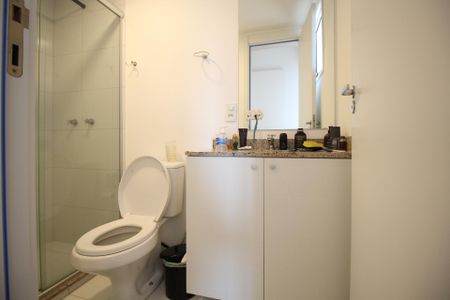 Apartamento para alugar com 68m², 3 quartos e 1 vagaBanheiro da Suíte 1