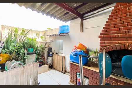 Casa para alugar com 300m², 3 quartos e 2 vagas