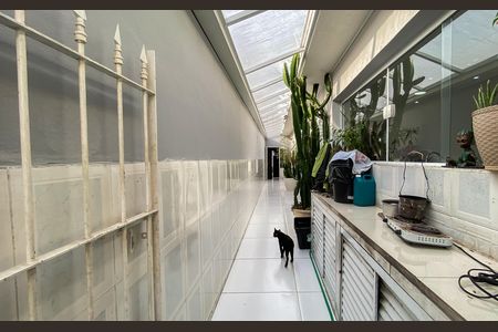 Casa para alugar com 300m², 3 quartos e 2 vagas