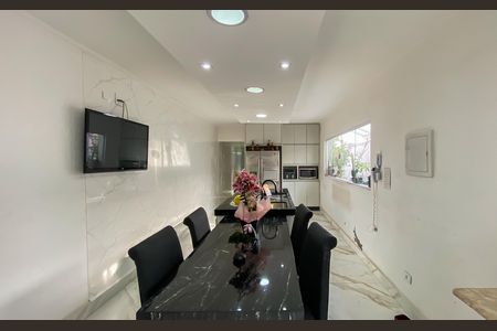 Casa para alugar com 300m², 3 quartos e 2 vagas