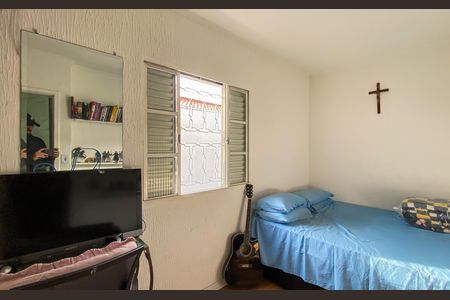 Casa para alugar com 300m², 3 quartos e 2 vagas Casa para alugar com 300m², 3 quartos e 2 vagasQuarto 1