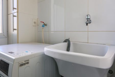 Apartamento à venda com 72m², 2 quartos e 2 vagas Apartamento à venda com 72m², 2 quartos e 2 vagasÁrea de Serviço