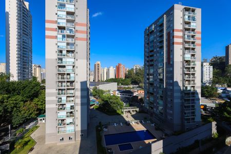 Apartamento à venda com 72m², 2 quartos e 2 vagas Apartamento à venda com 72m², 2 quartos e 2 vagasVista da Suíte 2