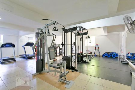 Apartamento à venda com 72m², 2 quartos e 2 vagas Apartamento à venda com 72m², 2 quartos e 2 vagasAcademia